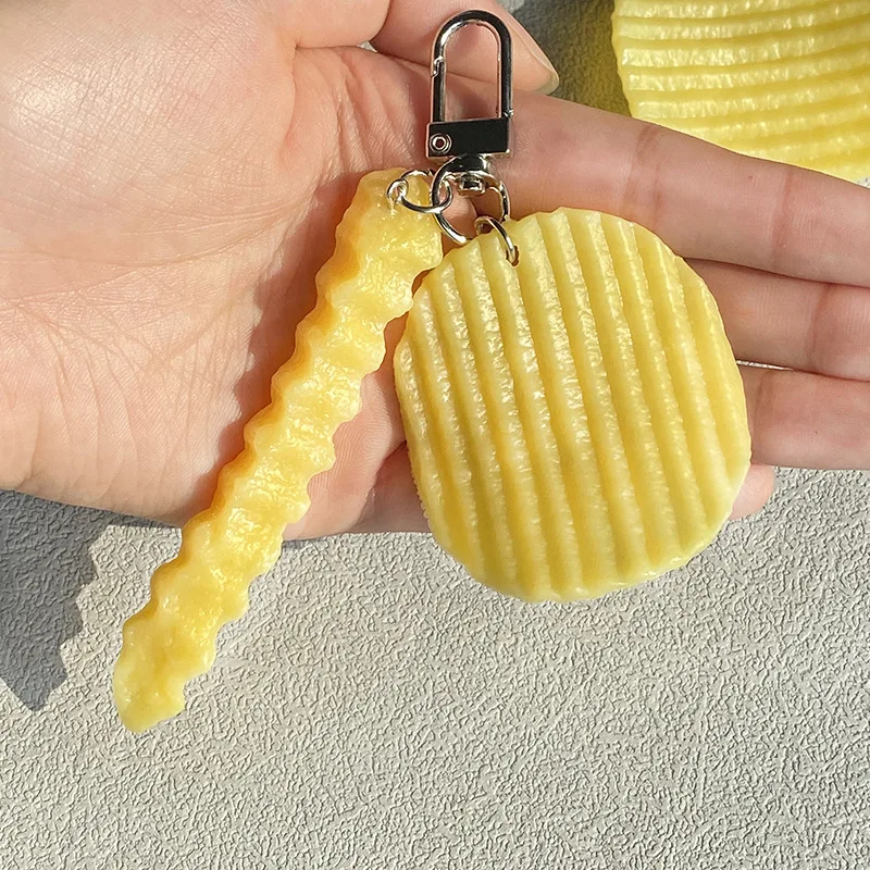 Gantungan Kunci Makanan Goreng - Gaming Console Keychain ulasan dan harga